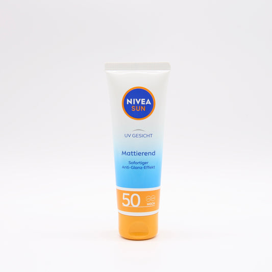 NIVEA SUN Leichte Sonnenpflege mit Anti-Glanz-Effekt