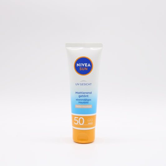 NIVEA SUN UV Gesicht Mattierend Getönt LSF 50